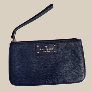 Kate Spade Navy Blue Pebbled Leather Chrissy Zippered Wristlet